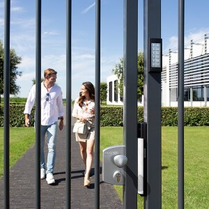 Locinox SLIMSTONE-2 codeklavier – Waterdicht met 2 relais