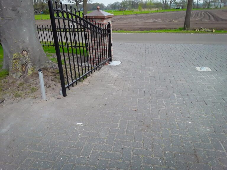 Geautomatiseerde poort met de Fadini Kit COMBI 740