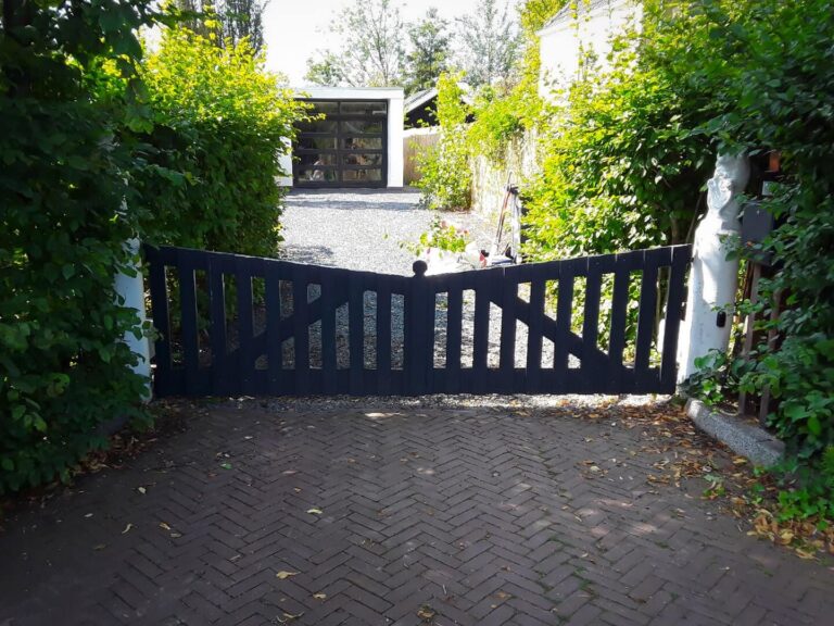 Poort automatiseren met de Kit CONDOR 500S van Comunello