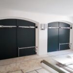 Thumbnail of http://2%20dubbele%20garagedeuren%20automatiseren%20met%20de%20Fadini%20Kit%20HINDI%20880
