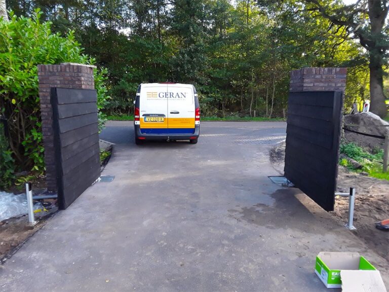 Nieuwe poort automatiseren met de Comunello Kit EAGLE poortopener