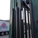 Thumbnail of http://Dubbele%20schuifpoort%20automatiseren%20met%20twee%20Fadini%20JUNIOR%20650%20schuifpoortopeners