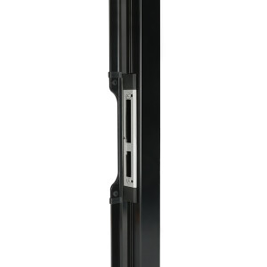 Locinox SHIELDLINE ästhetischer Abschluss von de Öffnung zwischen den Torflügeln