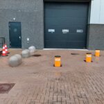 Thumbnail of http://Terrein%20voorzien%20van%20drie%20handbediende%20Fadini%20TALOS%20bollards