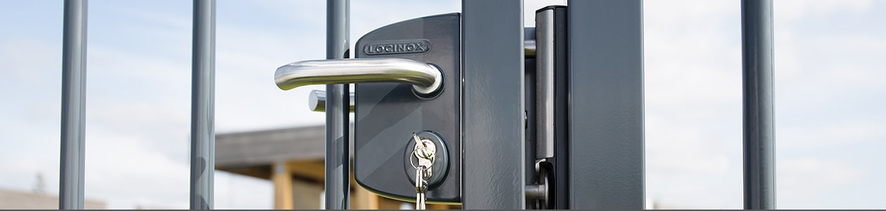 Insteekslot versus opbouwslot - Blog over het verschil tussen verschillende type poortsloten