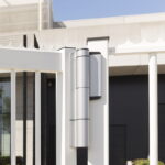 Locinox MAMMOTH180 2de generatie poortsluiter sfeerafbeelding