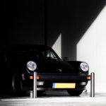 Thumbnail of http://Marshalls%20RVS%20afzetpalen%20met%20klassieke%20Porsche.%20Foto%20Ilse%20Kors,%20Geran%20Handel%20BV
